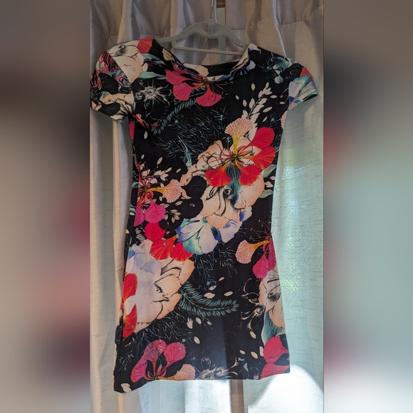 French Connection floral bodycon stretchy knit dress size 2 - Picture 3 of 6